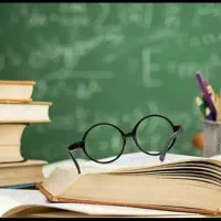 یکی برای تدریس فارسی عامیانه به لبنانی نیازه