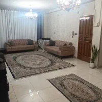 ۱۰۰ متر ،سه خواب ، تماما نور و پنجره