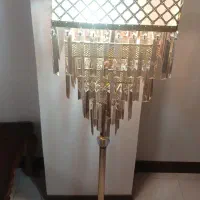 اباژور ایستاده