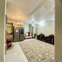 فروش ۹۰متری دو خواب شیک همتی فر