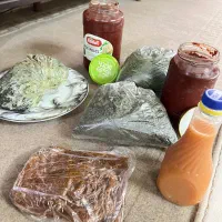 سبزی و رب خانگی