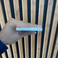 آیفون ۱۳ نرمال|موبایل|رشت, منظریه|دیوار