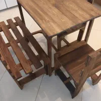 میز صبحانه خوری