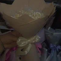 دسته گل ۷ شاخه مخصوص روز مادر