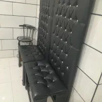 فروش فوری صندلی انتظار وآینه کنسول|آرایشگاه و سالن‌های زیبایی|مشهد, کوی المهدی|دیوار