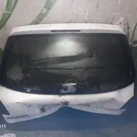 در صندوق همراه با شیشه سالم
