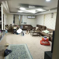 رهن واحد مسکونی در مرکز شهر  نرسیده به پاساژ کارون