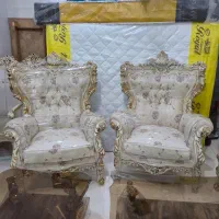 مبل امپراطوری ۷نفره با نهار خوری چهار نفره|مبلمان خانگی و میز عسلی|رشت, دباغیان|دیوار