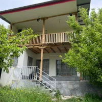 خانه باغ تاش