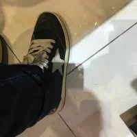 کتونی در حد نو‌ خیلی کم استفاده شده