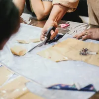 استخدام اتوکار ماهر در کارگاه خیاطی زنانه