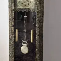 ساعت برنزی شیک سلطنتی