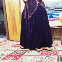 ‌لباس محلی مخمل تعویض دارم