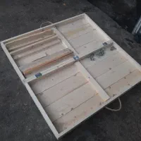 کرسی تاشو وثابت