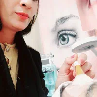 مشاوره و تجویز روتین پوست و مو