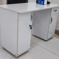 میز تحریر درحد نو