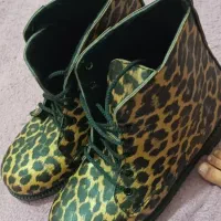 بوت پلنگی|کیف، کفش، کمربند|پاکدشت, پاکدشت (مامازند)|دیوار