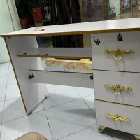 میز ناخنکاری