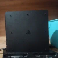PS4 تمیز در حد فول بازی با پایه خنک کننده و شارژ