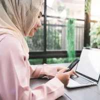 استخدام منشی خانم دفتر املاک/تمام وقت/بروجن