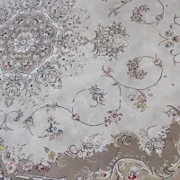 فرش۹متری کرمی ابریشمی در حد نو