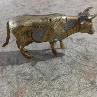 گاو برنجی|کلکسیون اشیاء عتیقه|رشت, اسماعیل آباد|دیوار