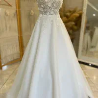 لباس عروس نو فقط ۱۰میلیون|لباس|تهران, مینی‌سیتی (شهرک نفت)|دیوار