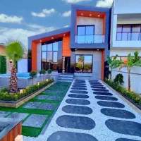 ویلااستخردار250متری نمامدرن شهرک بانگهبانی24ساعته