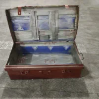 چمدان آهنی قدیمی۲ عدد یک میلیون و دویست هزار تومان|کلکسیون اشیاء عتیقه|قم, پردیسان|دیوار