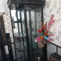 بوفه سقارشی بغل بار