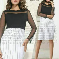 مقداری لباس نو یکجا بفروش میرسد