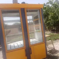 یخچال ۴ درب برای کبابی. سوپر مارکت. و مرغ .