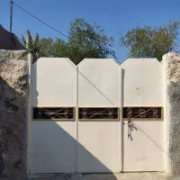 درب حیاط سه لنگه طرح دار