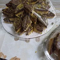 حلوا|خوردنی و آشامیدنی|رشت, چمارسرا|دیوار
