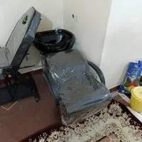 سرشور آرایشگاه وتخت پاکسازی وزیر تلویزیون