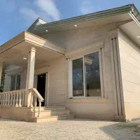 ویلای نوساز ۳۰۰متری ۲کیلومتری ساحل مدارک کامل