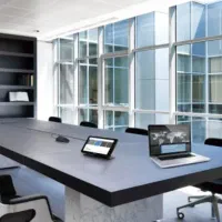 استخدام همکار خانم