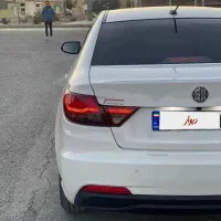 شاهین جی 1403 سانروف دار