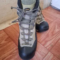 کفش کوهنوردی