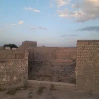 زمین قم خدیجه خاتون دیوارکشی شده مدارک کامل