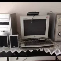 کیس ومانیتور خراب وقدیمی