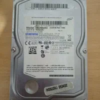 یک عدد هارد 500 و دو عدد رم 4GB DDR3