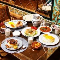 غذای رستوران اسینم