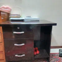 میز تحریر سالم|میز تحریر و کامپیوتر|شیراز, لاله|دیوار