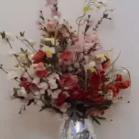 گل وگلدان