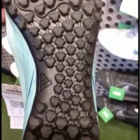 کفش ورزشی نو چمن مصنوعی اصل آدیداس|کیف، کفش، کمربند|مرند, |دیوار