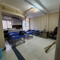 آموزگار ابتدایی