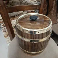 جای یخی قدیمی نوستالژی