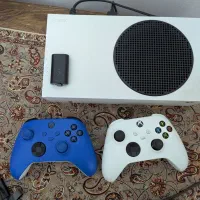 ایکس باکس سری اس با دو دسته