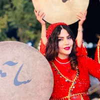 دفنوازان سایه (عقد اریایی)